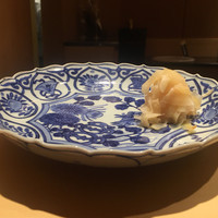 鮨 さいとう - まろみとなる程度の甘みがあり、尖はないがキリッとしたさんがあるガリ。