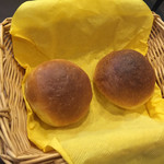Itaria Ryouripiatto Nono - ランチセットの暖かいパン(#^.^#)