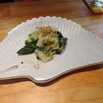 明道町中国菜 一星 - この陶器、瀬戸物市で購入されたとのこと。センスがいいです