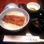 野田岩 - 中入れ丼