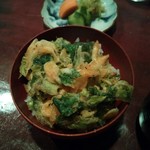 りょうりや 御旅屋 - 桜海老とよもぎのかき揚げ丼