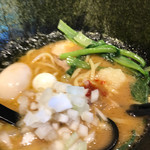 横浜家系ラーメン 銀家 - 