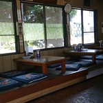 どんぐり手打中華 - 店内の様子