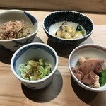 たこつぼ - 青肌を入れて先ずは４種出る