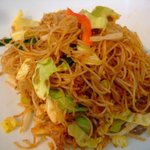 健民ダイニング - ピリ辛焼ビーフン