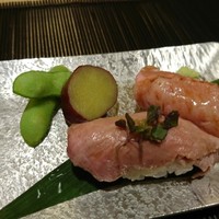 あ吽 - 肉の握り。