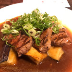 酒菜家 ペッシェロッソ - ハラミとナスの