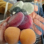 かど丸餅店 - みかん、いちご、くさ大福