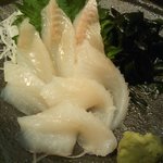 旬の魚と旨い地鶏 魚鶏屋 - この日釣れたあいなめのお刺身（580円）