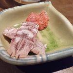 産直屋 たか - 子持ちシャコの酒蒸し、ウナギ肝塩辛