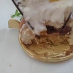 ラ・パティスリー・ベルジュ - ちょっと汚ないけど中身(^o^;)