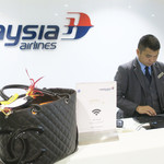 Malaysia Airlines, Golden Lounge KLIA Domestic - お役人仕事
