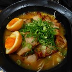 ほんまもん 和歌山ラーメン めん盛屋 八両 - 