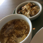 ホテルハーヴェスト - 中華スープと鰻の茶碗蒸しです。