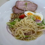 らーめんよつ葉 - かき回して食べちゃいます。