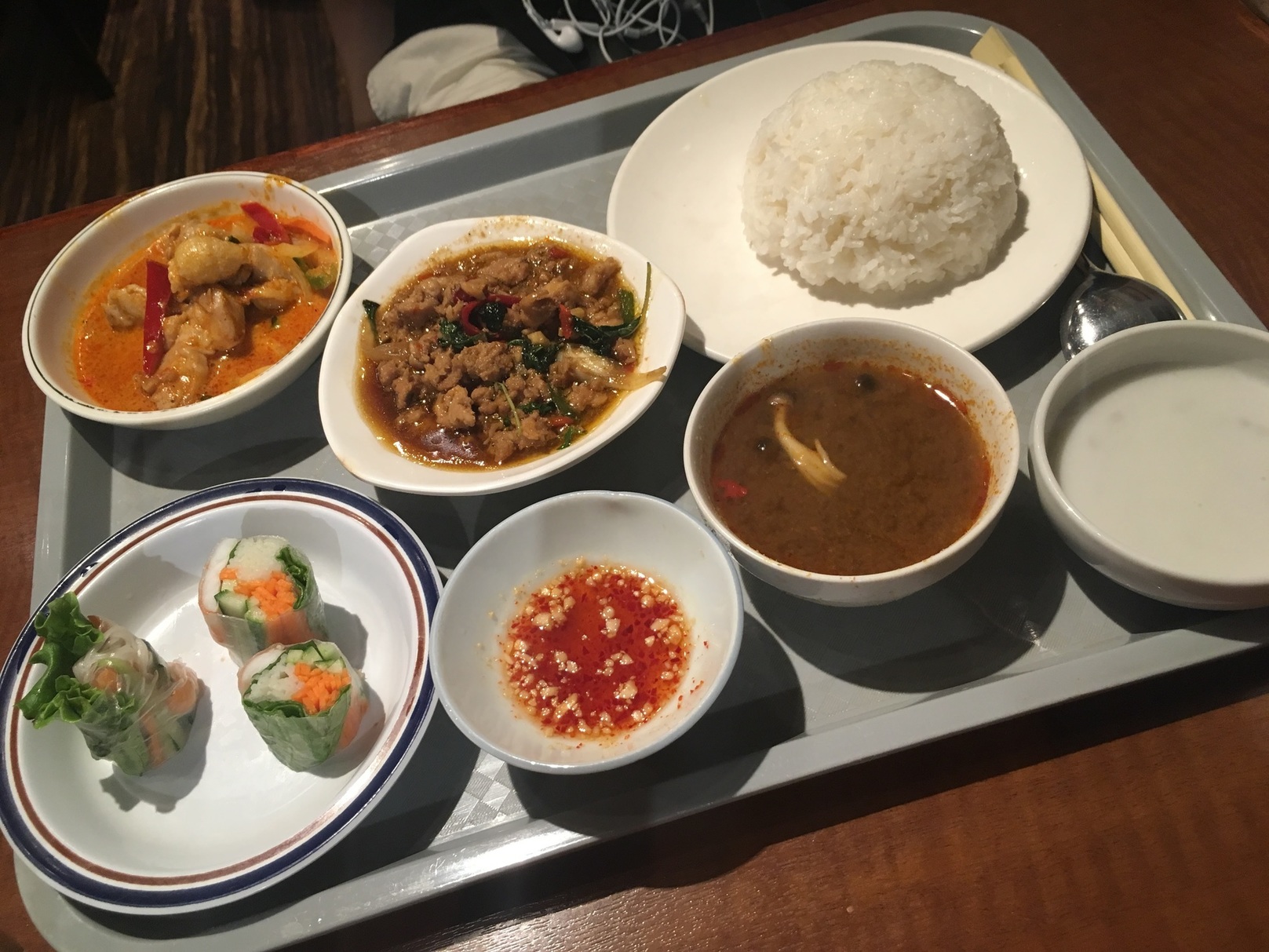 ソムオー 新大久保店