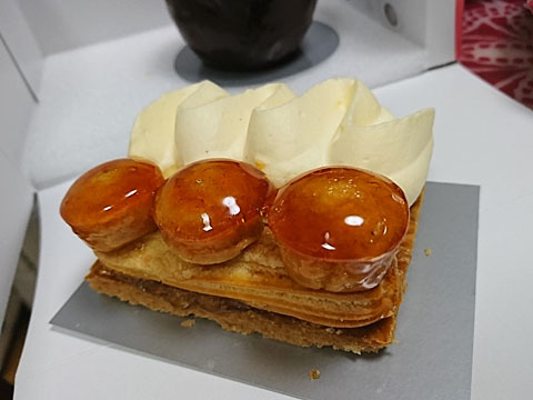 閉店 ラ パティスリー デ レーヴ 新宿 ケーキ 食べログ