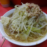 ラーメン二郎 - 小ﾗｰﾒﾝ　麺少な目　ヤサイ・脂・ニンニク～