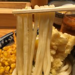 釜たけ流 うめだ製麺所 - 冷たいうどん