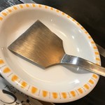 お好み焼 つる家 - その他写真:考えたらテコってお好み焼き専用器具ですよね?