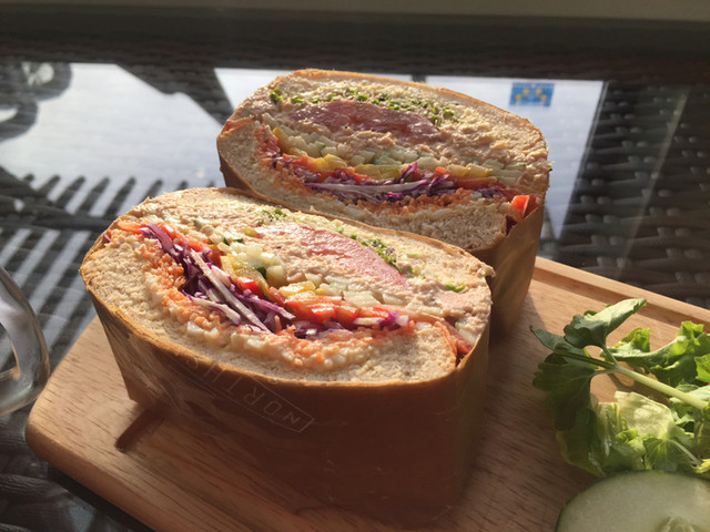 瀬戸内海と生野菜を満喫 海を眺めながらゆったり過ごせる最高のお店でした By さくっとさくさく ノースショア 松山 Northshore 光洋台 カフェ 食べログ