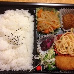 グリーンリーブスモール - 料理写真:幕の内弁当　350円