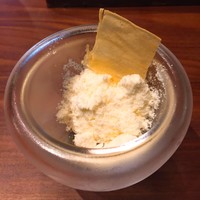 エニェ - パルミジャーノチーズのアイス
