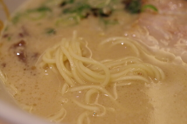 Tokyo豚骨base Made By博多一風堂 品川店 品川 ラーメン 食べログ