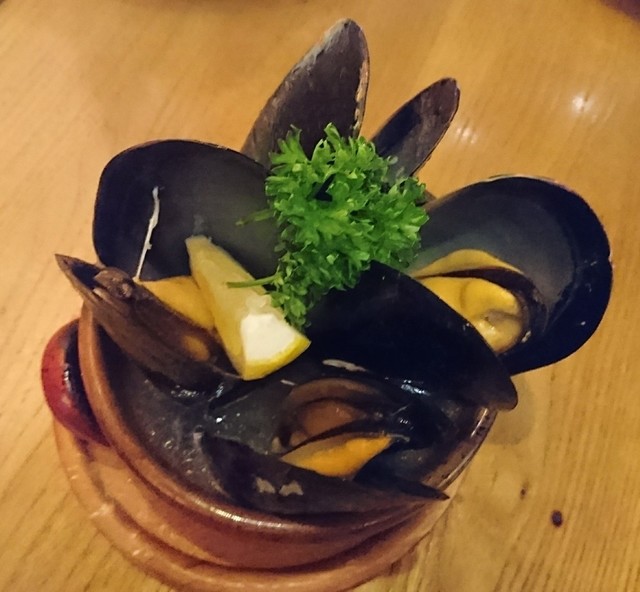 閉店 うにとチーズ酒場 カヴァ 札幌すすきの店 すすきの 市電 ダイニングバー 食べログ