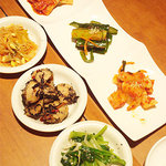 韓味里 - おかずの種類が増えておいしくなってました（笑）