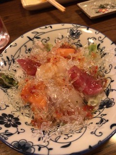 居酒屋 達 - 海鮮サラダ