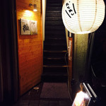 Otomeshi - 入り口  狭い階段の二階へ。