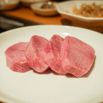 Yakiniku Meimon - タン