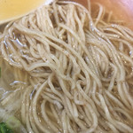 町田汁場 しおらーめん進化 - 細麺アップ