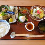 お料理 とみやま - おまかせ御膳　2,100円