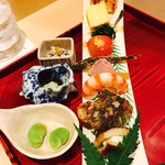 銀座 しのはら - 穴子、クルマエビ、タコ、猪、岩もずくと白瓜、庄内麩、どじょう、すっぽん、シュガートマト、卵シンジョ、オカヒジキ