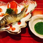 銀座 しのはら - 生きていた愛知川の鮎を炭火で、琵琶湖の鰻、蓼酢
