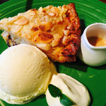 GRANNY SMITH  APPLE PIE & COFFEE  - 