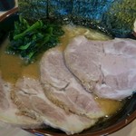 横浜ラーメン 北村家 - チャーシューメン(880円)