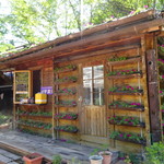 夢農場 - ソフトクリームの小屋