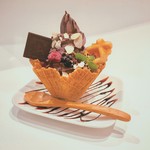 Leonidas - 1日限定２０食。チョコレートパフェ　小野原店限定