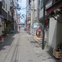 鮨 千陽 - 狭い路地にあります