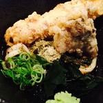 本町製麺所 天 - “#本日のうどん定食”（¥700）+“#舞茸天”（¥70）を。“ちくわ天こぶわかめうどんぶっかけ（冷）”+“#自家製煮豚ほぐしご飯”がセットの定食。