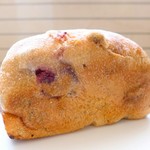 ラトリエ ドゥ プレジール - パン・オ・レザン・ロウラン