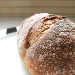 ラトリエ ドゥ プレジール - パン・オ・パヴォ