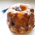 ラトリエ ドゥ プレジール - マンゴーのクグロフ