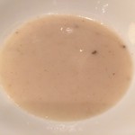Plaza Premium Lounge - マッシュルームのポタージュ