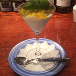 トラットリアビコローレヨコハマ - ドルチェ（パンナコッタ・バジルシードゼリー・バジルのソルベ）