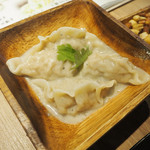 Kichijouji gyouza baru awaya - ゴルゴンゾーラチーズの水餃子
