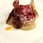 リストランテ ラ・バリック トウキョウ - 鰹をバーニャカウダソースでナンプラーをかけて